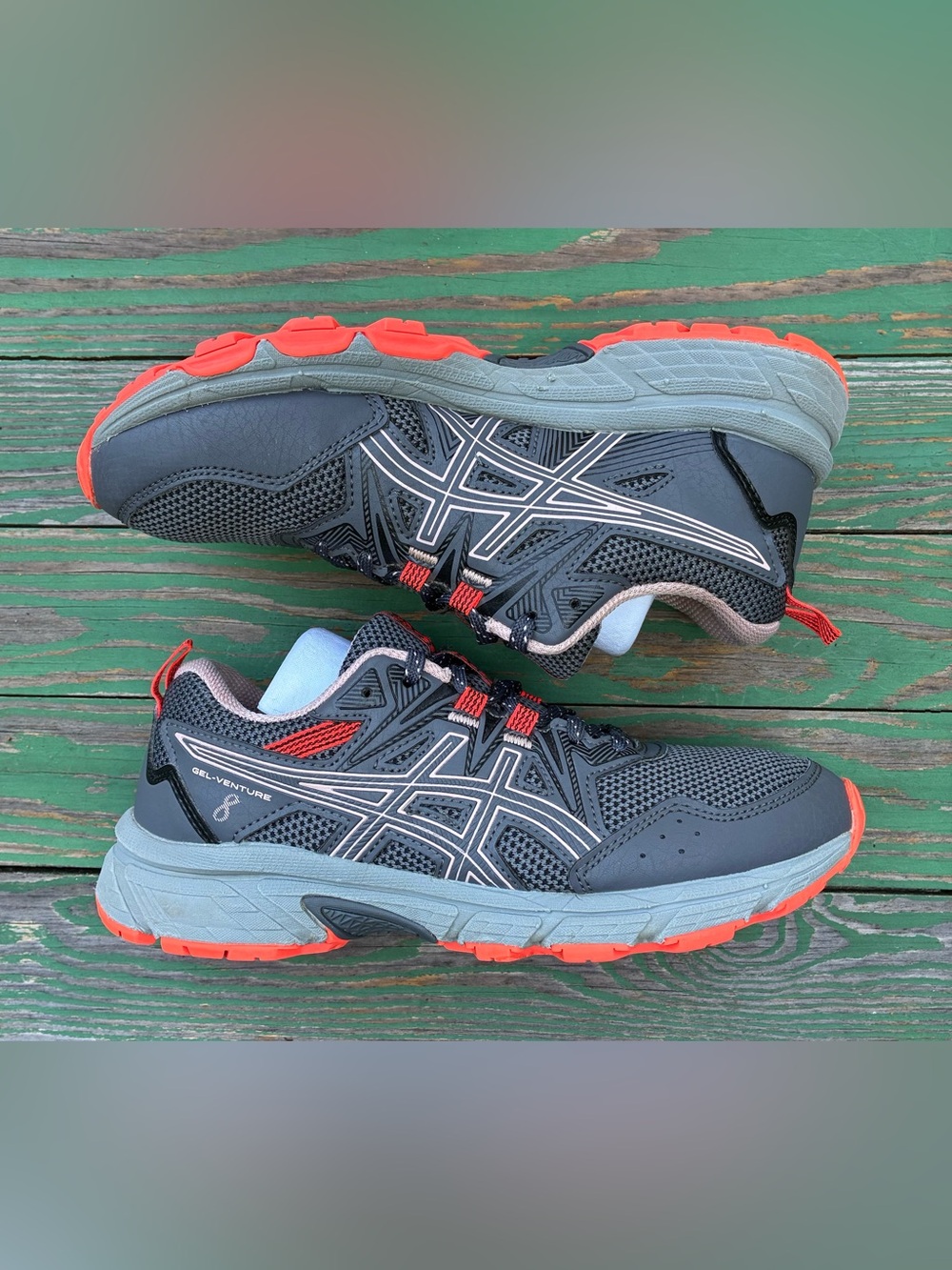 Asics Gel Venture 8 Womens US Sz 7 Running Athletic Shoes Gray Coral Sneakers